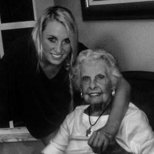 Meet your Posher, Casey